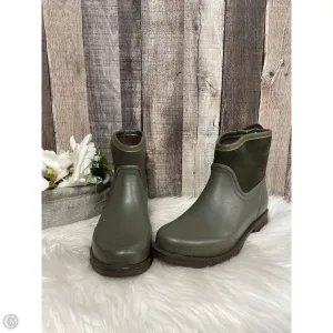 Boots Designer By Ugg In Green, Size: 6 Stretchable Upper
