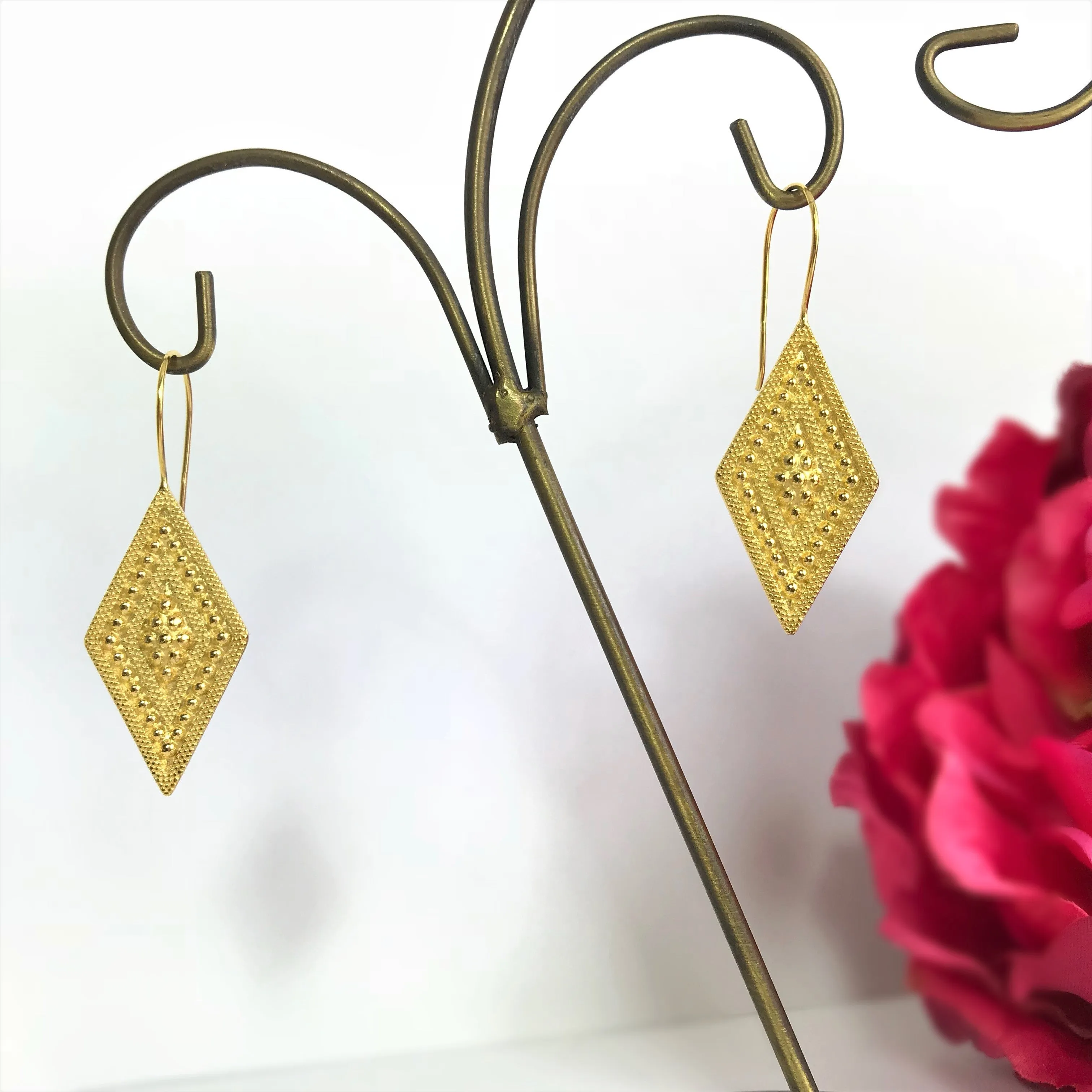 Aishwarya Earrings - VE377
