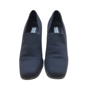 Elastic Shoes Designer By Donald Pliner In Black, Size: 8