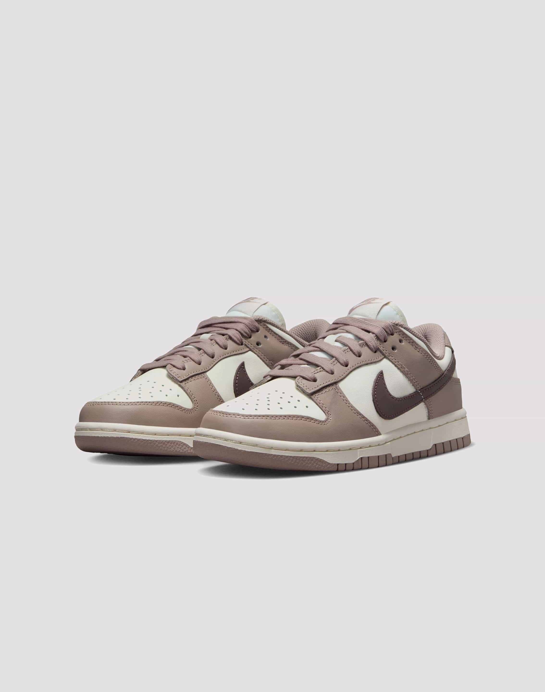 Surf Step Pair Quick Nike Dunk Low "Sail/Plum Eclipse/Diffused Taupe"