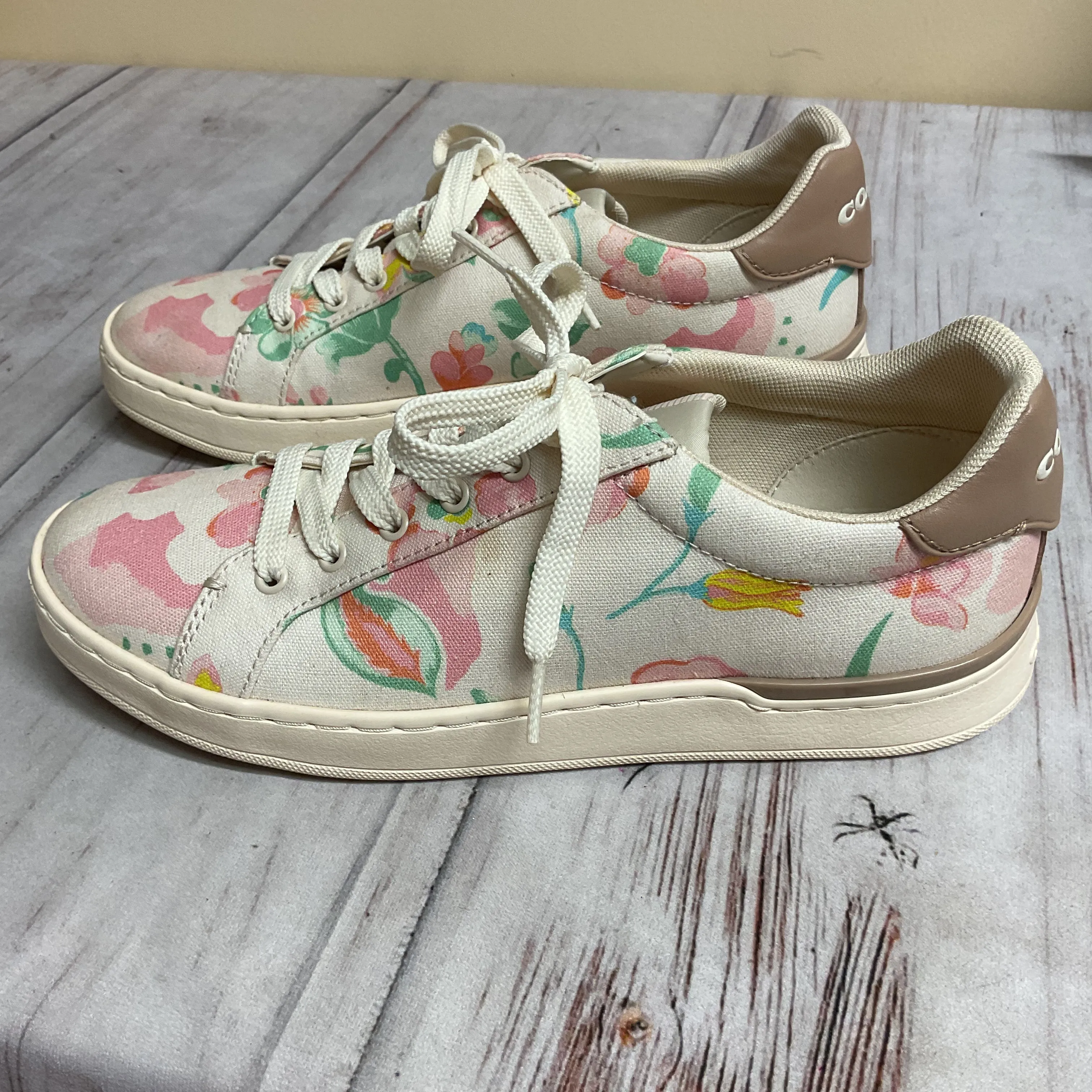Shoes Designer By Coach In Floral Print, Size:10 Low Impact Sole Geometry