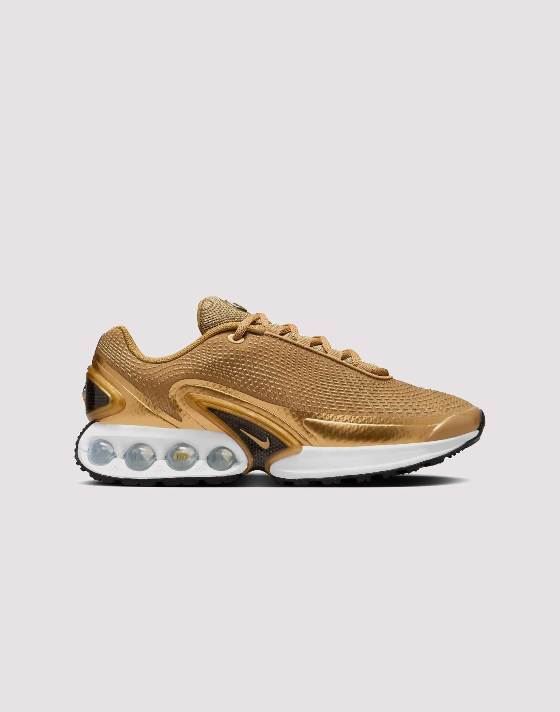 Nike Air Max Dn Premium "Metallic Gold/Black/White" running in a fixed bridge area shoes