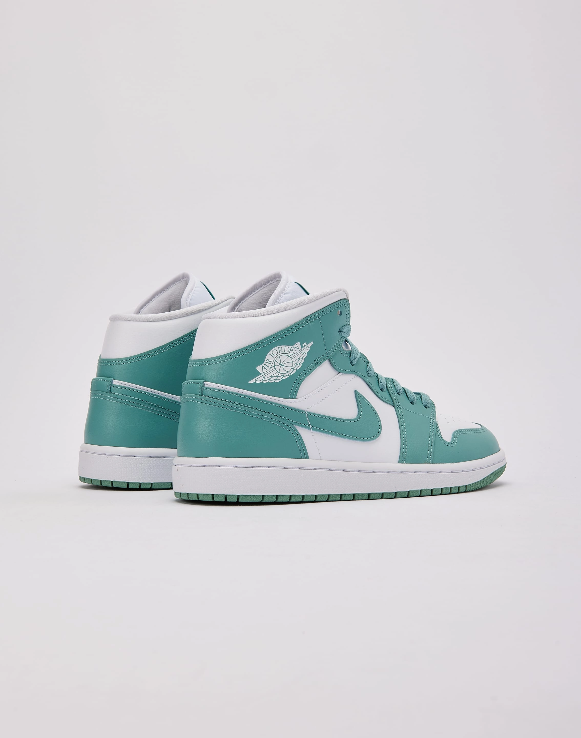 Jordan Air Jordan 1 Mid plantar fasciitis support