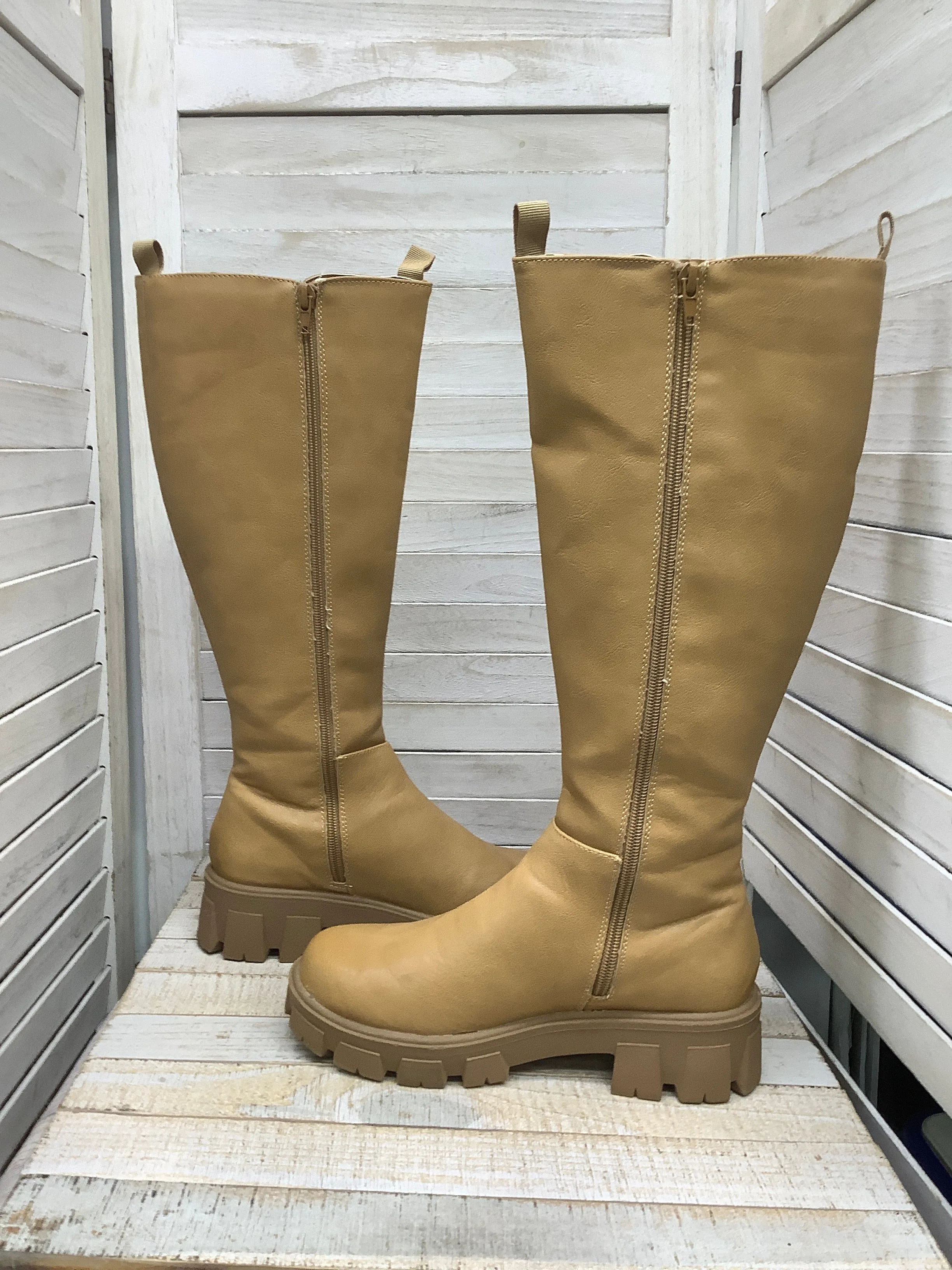 Boots Knee Heels By Sugar In Brown, Size: 7 All Day Comfort Quick Drying All Day Worker