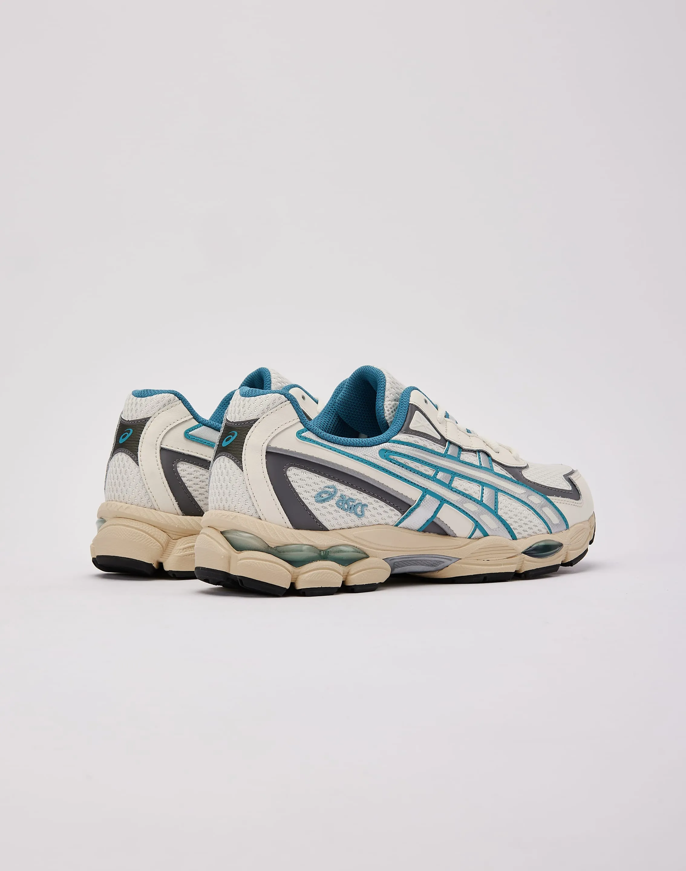 Sustainable materials Stunning look Asics GEL-NYC 2055