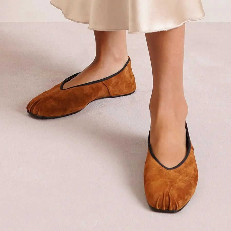 Ballet slipper brown suede
