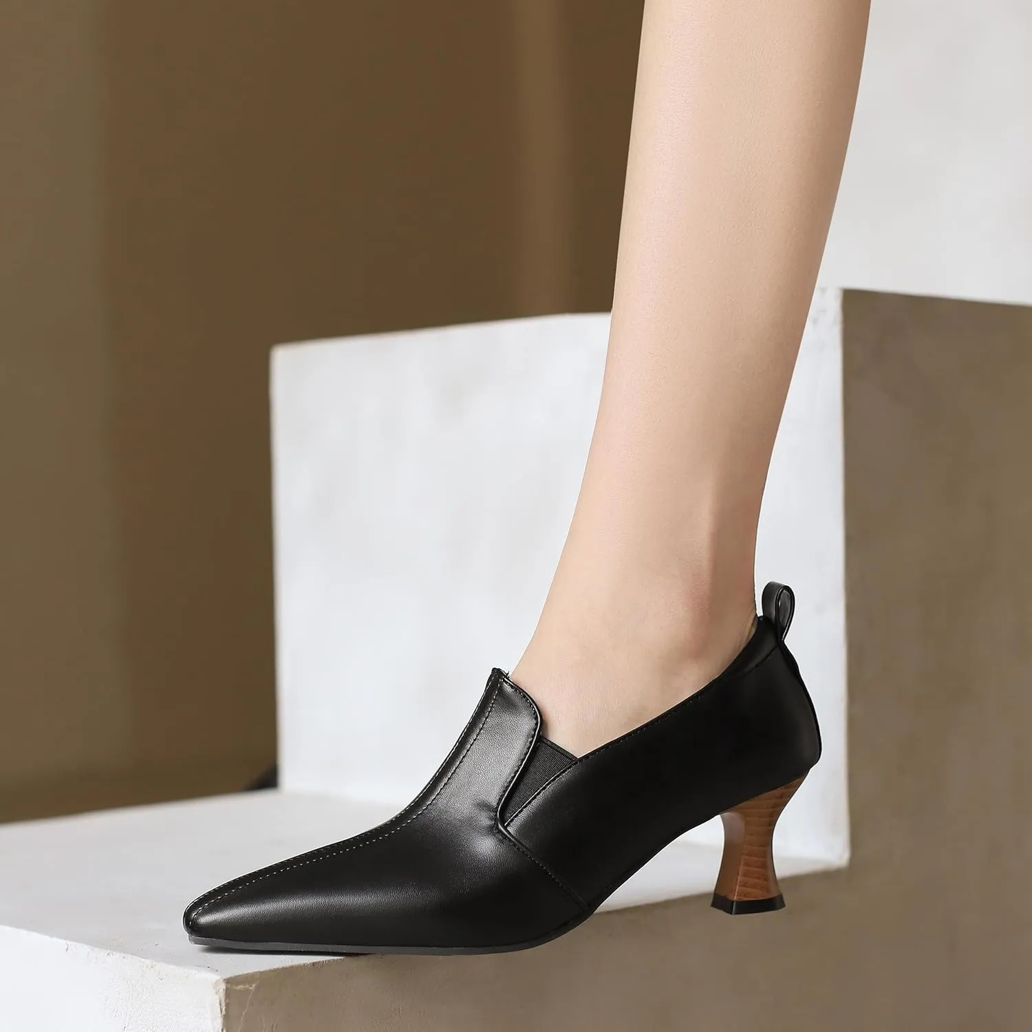 BEAUPAS Women's Kitten Heels Loafers Pointed Toe Oxfords Slip On Chunky Block Heels Pumps Vintage Shoes