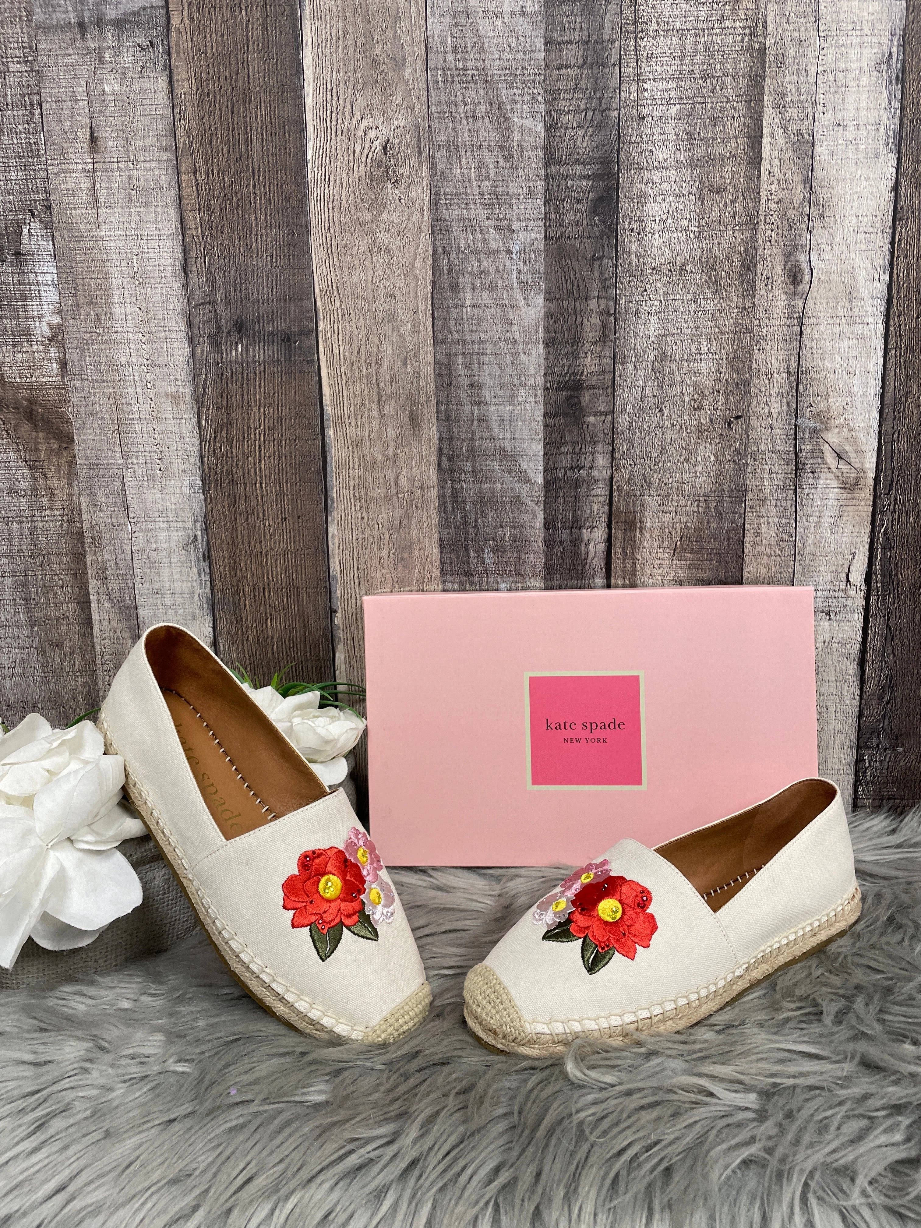 Beige Shoes Designer Kate Spade, Size 6.5 Ventilated