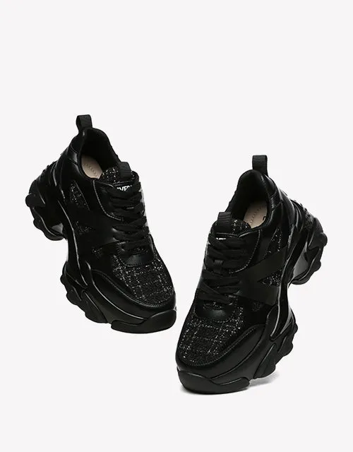 Bombo in Black