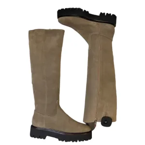 Korean Trend Boots Designer By Aquatalia  Size: 7.5