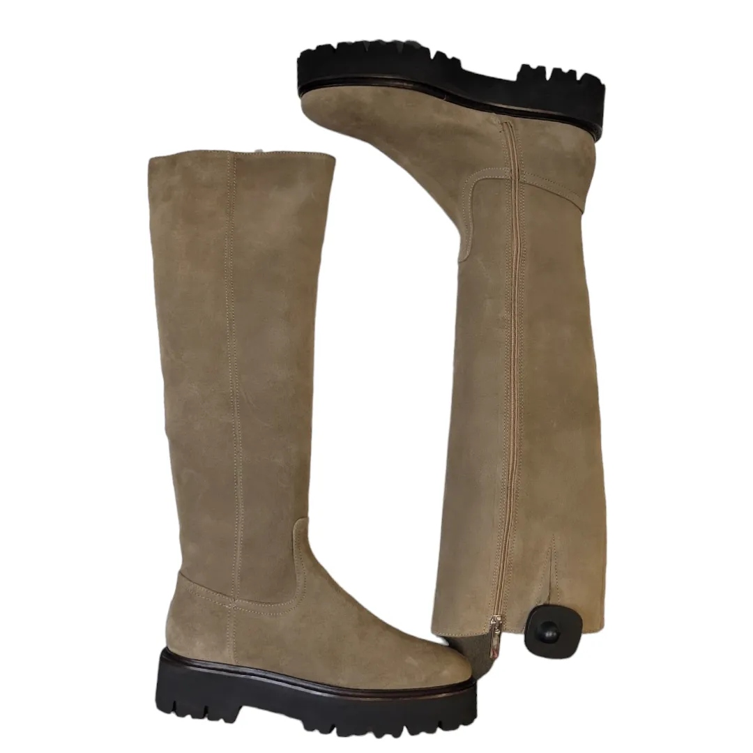 Korean Trend Boots Designer By Aquatalia  Size: 7.5