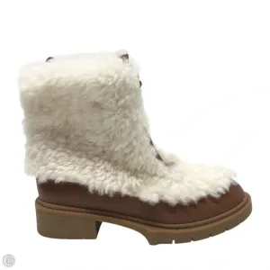 Firm Lock Matte Edge Boots Designer By Coach In Cream, Size: 7