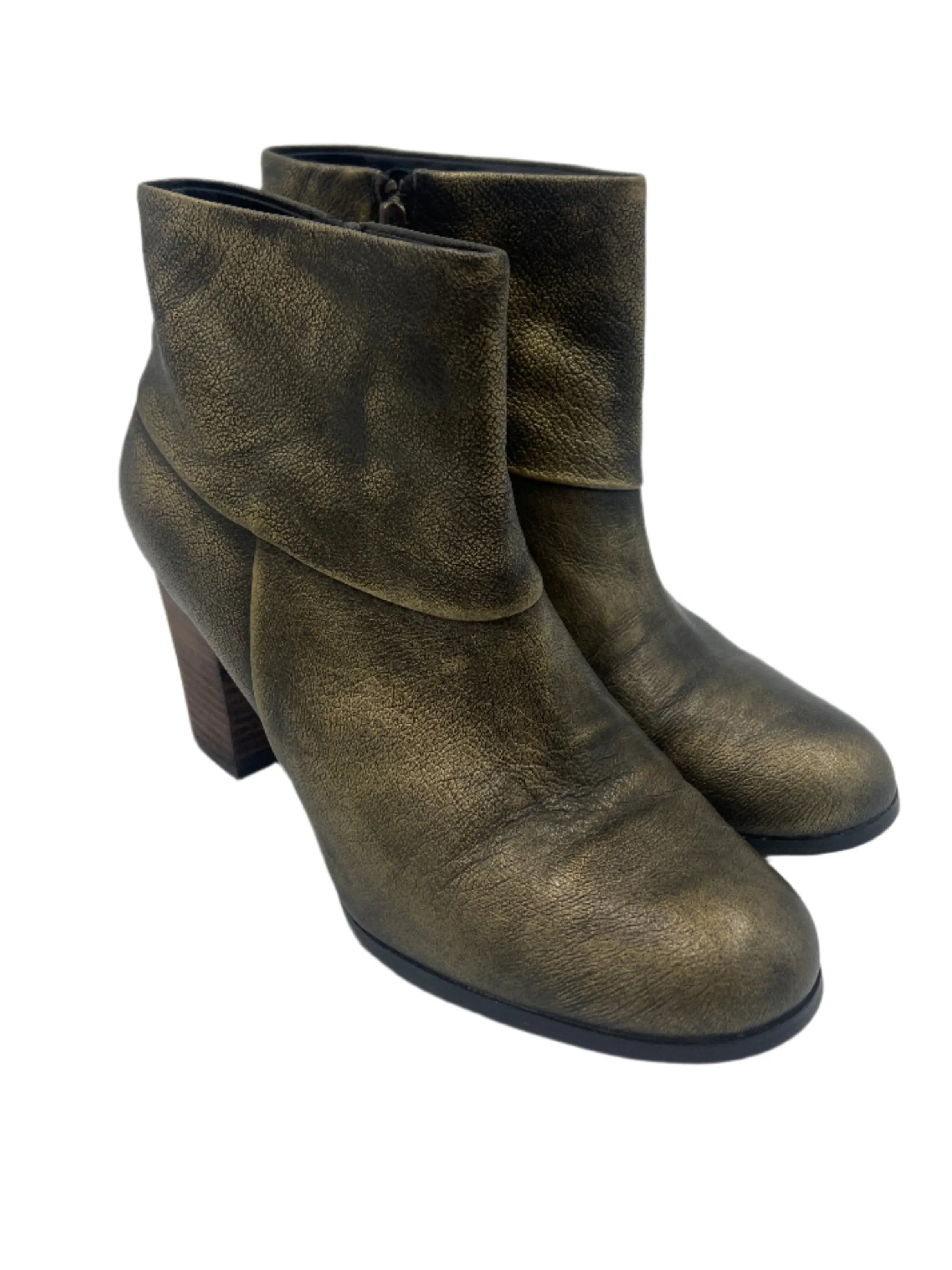 Energy Walk Boots Designer By Cole-Haan  Size: 7