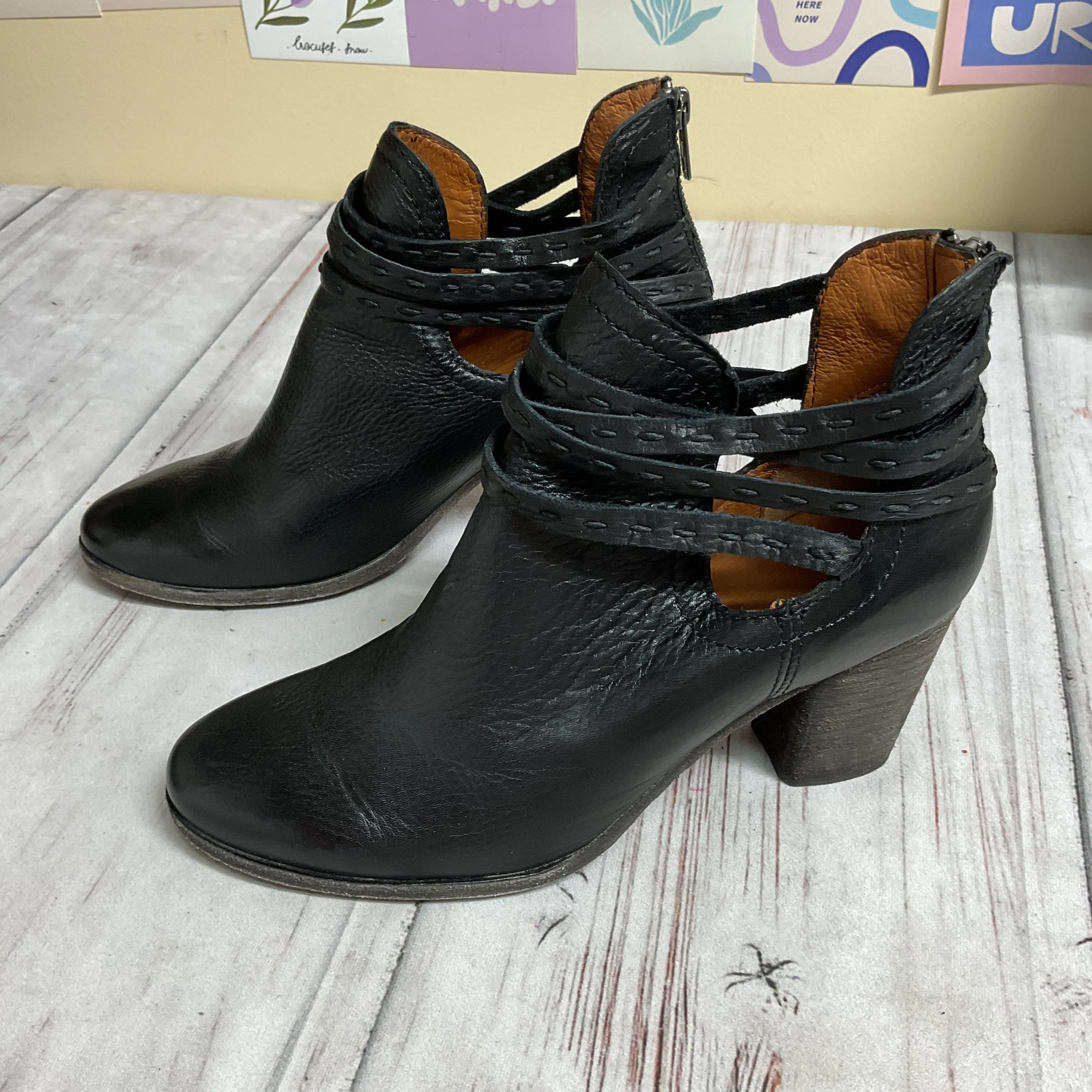 Concert Mood Impact Dispersion System Boots Designer By Frye In Black, Size:8.5