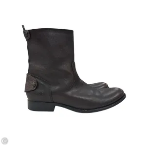 Elastic laces Business Mode Boots Designer By Frye In Brown, Size: 9