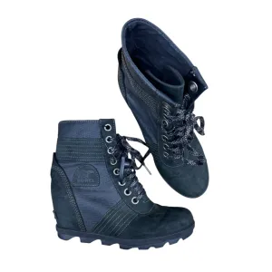 Gym Quick Boots Designer By Sorel In Black, Size: 8.5