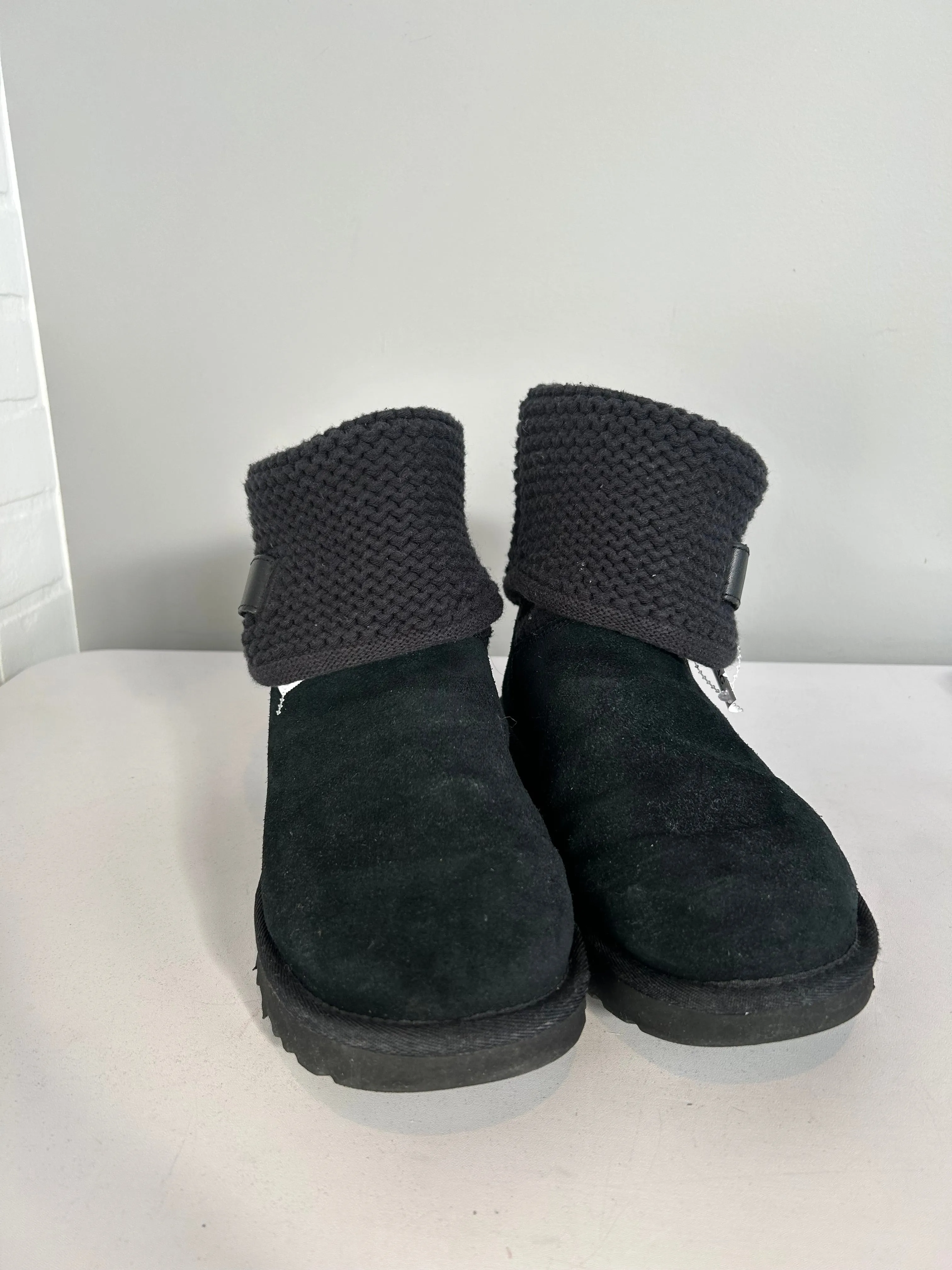Boots Designer By Ugg In Black, Size: 7 Comfort Ankle