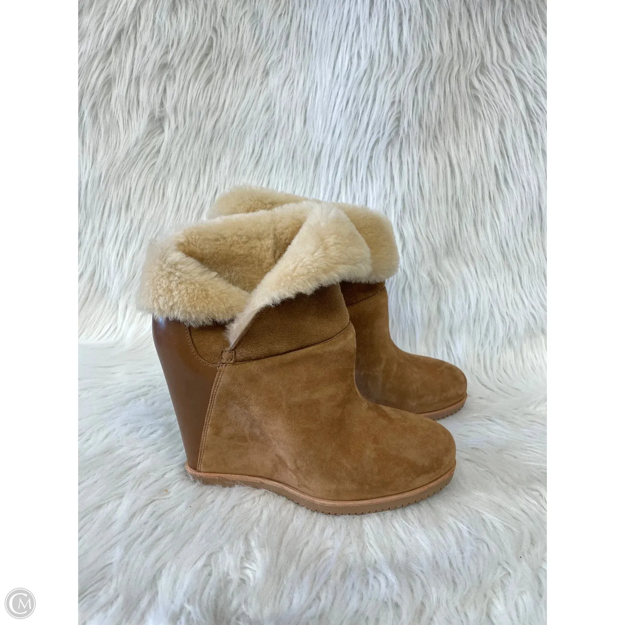 High Arch Boots Designer By Ugg In Brown, Size: 10