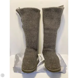 Quick Flex Kind Step Boots Designer By Ugg In Grey, Size: 9