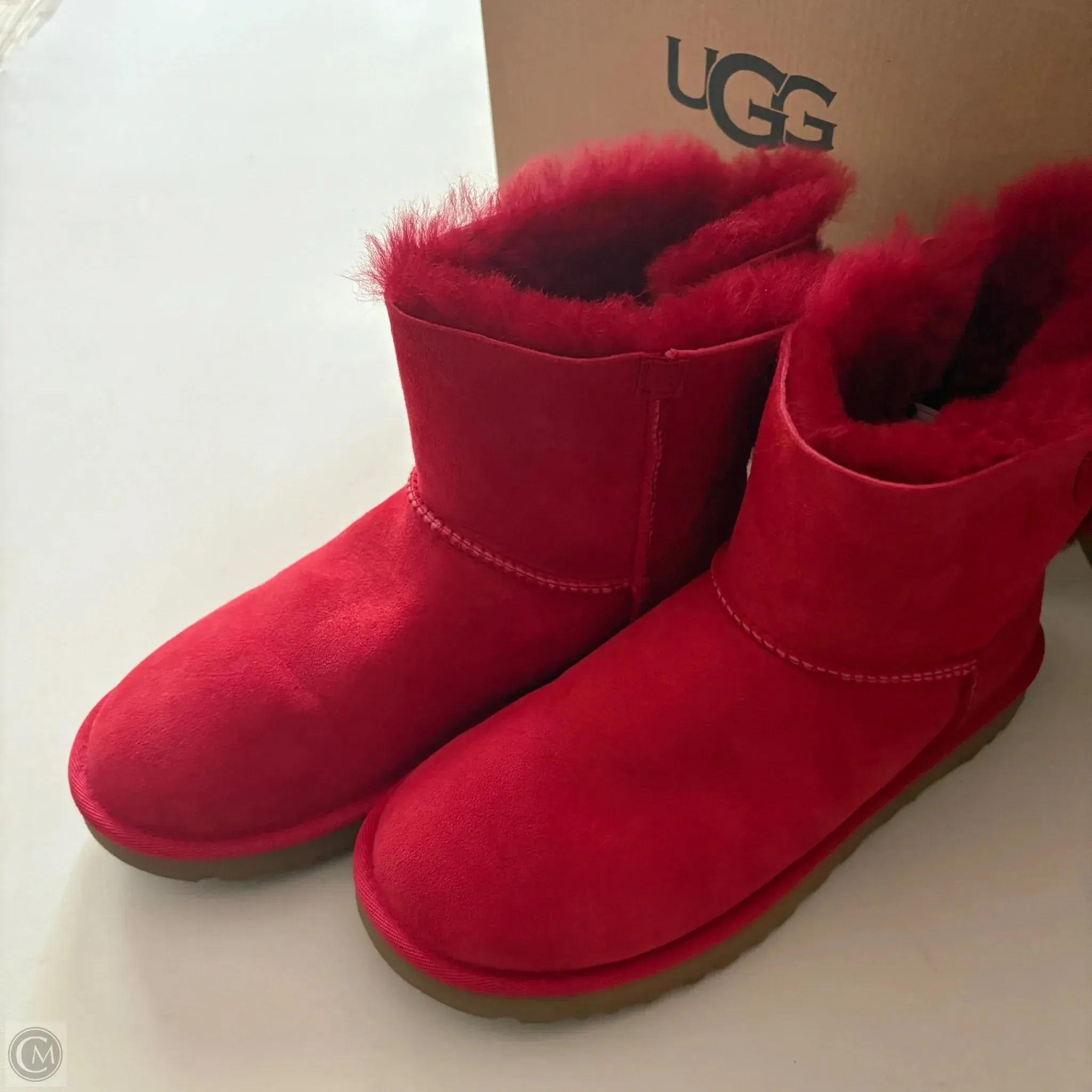Dynamic Edge Boots Designer By Ugg In Red, Size: 8