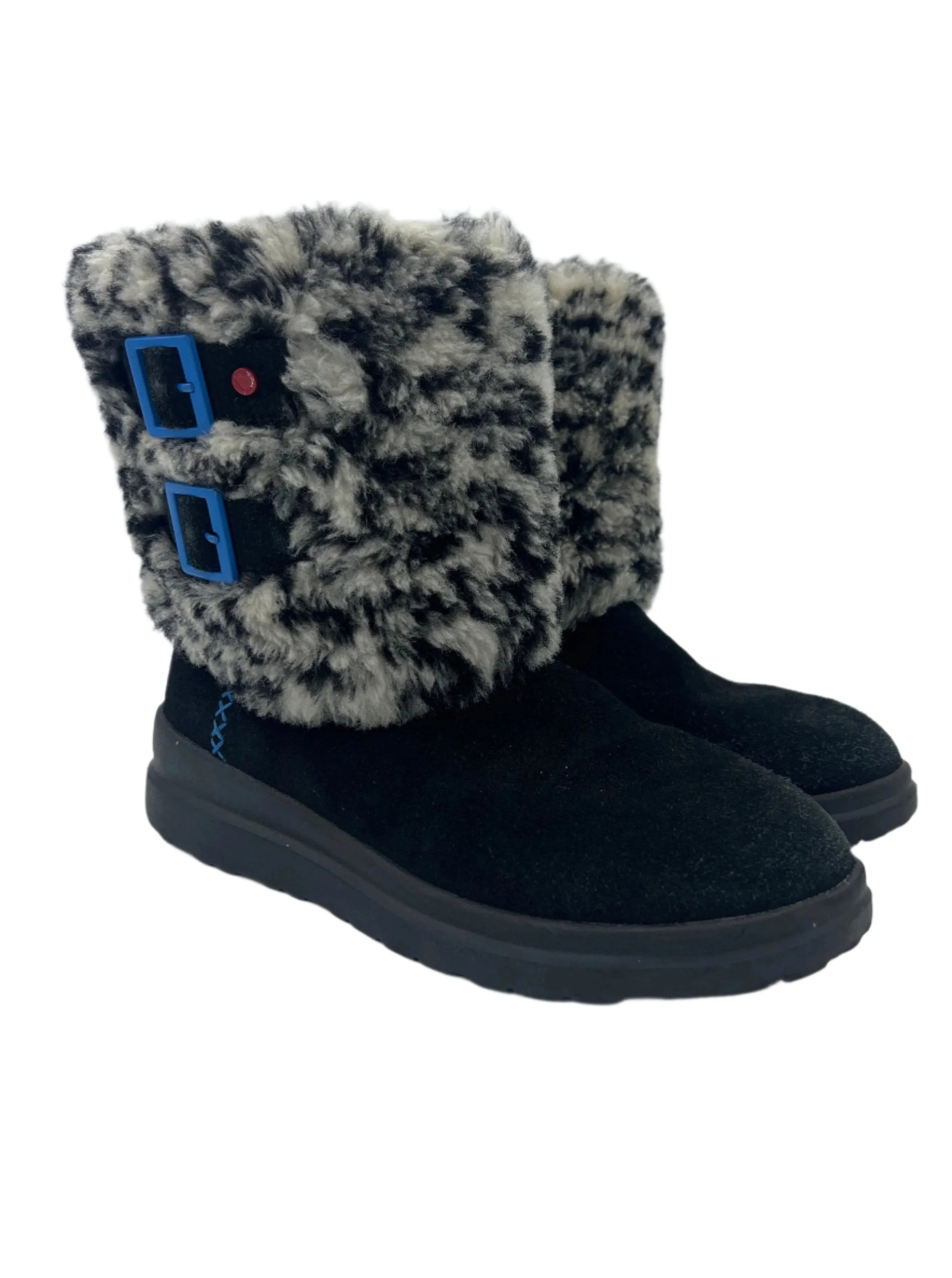 Boots Designer By Ugg  Size: 7 Urban Walk