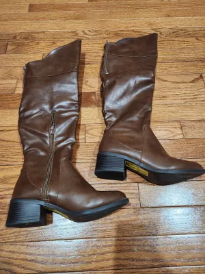 Rugged Built City Walking Textile Lining Boots Knee Flats By Charlotte Russe  Size: 7