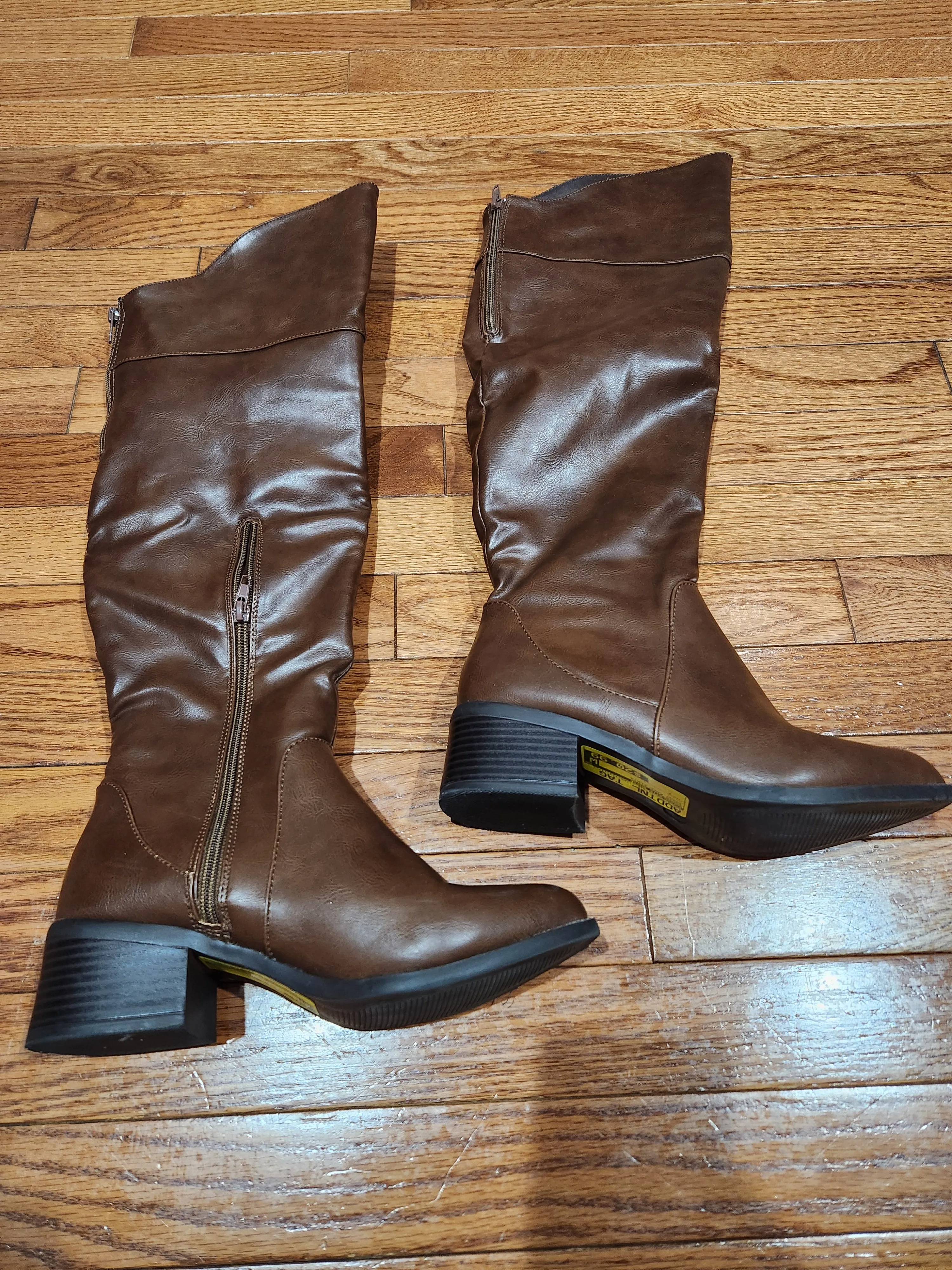 Rugged Built City Walking Textile Lining Boots Knee Flats By Charlotte Russe  Size: 7