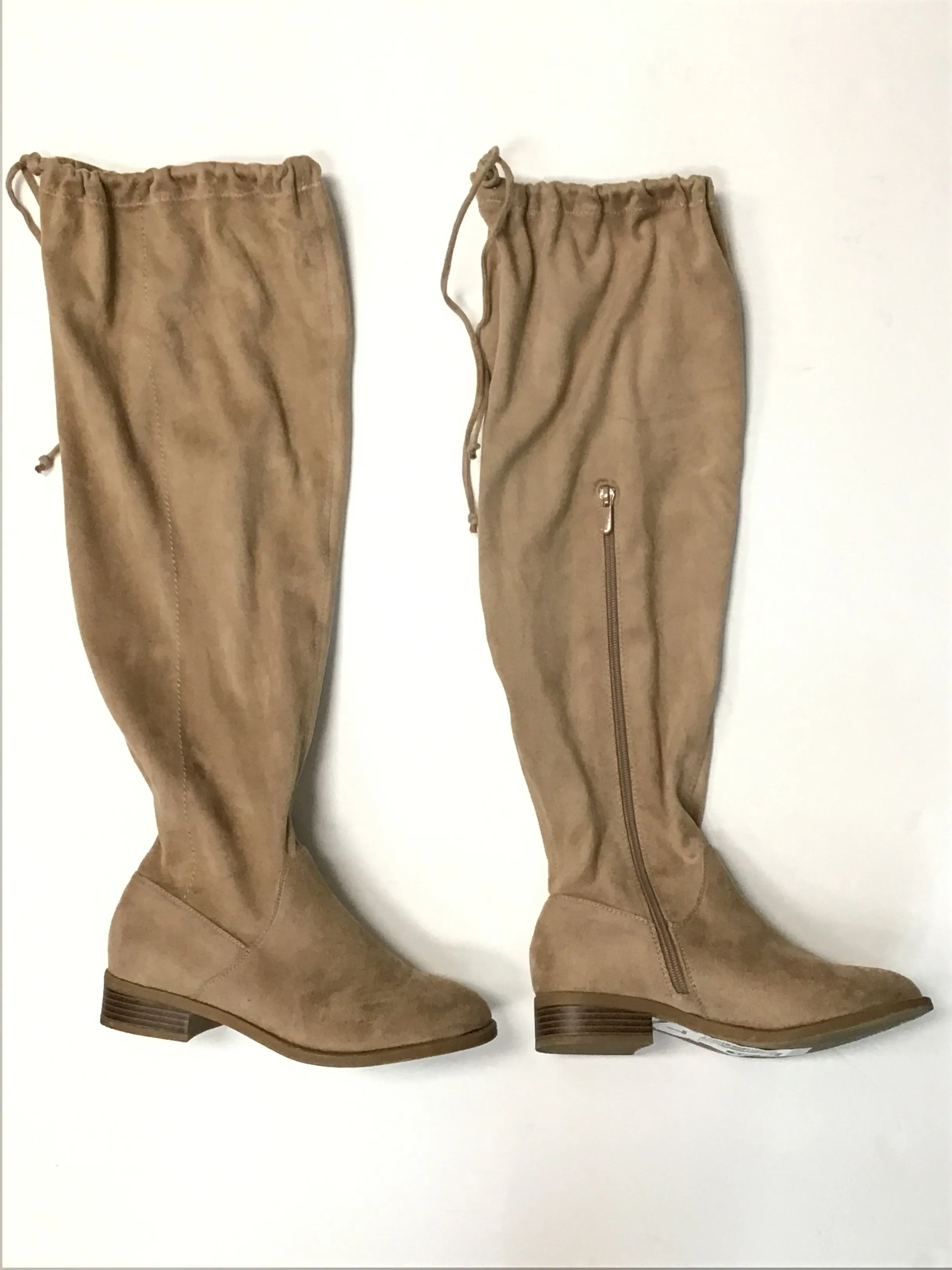 Quick Drying Rainy Day Commuter Boots Knee Flats By Torrid  Size: 7