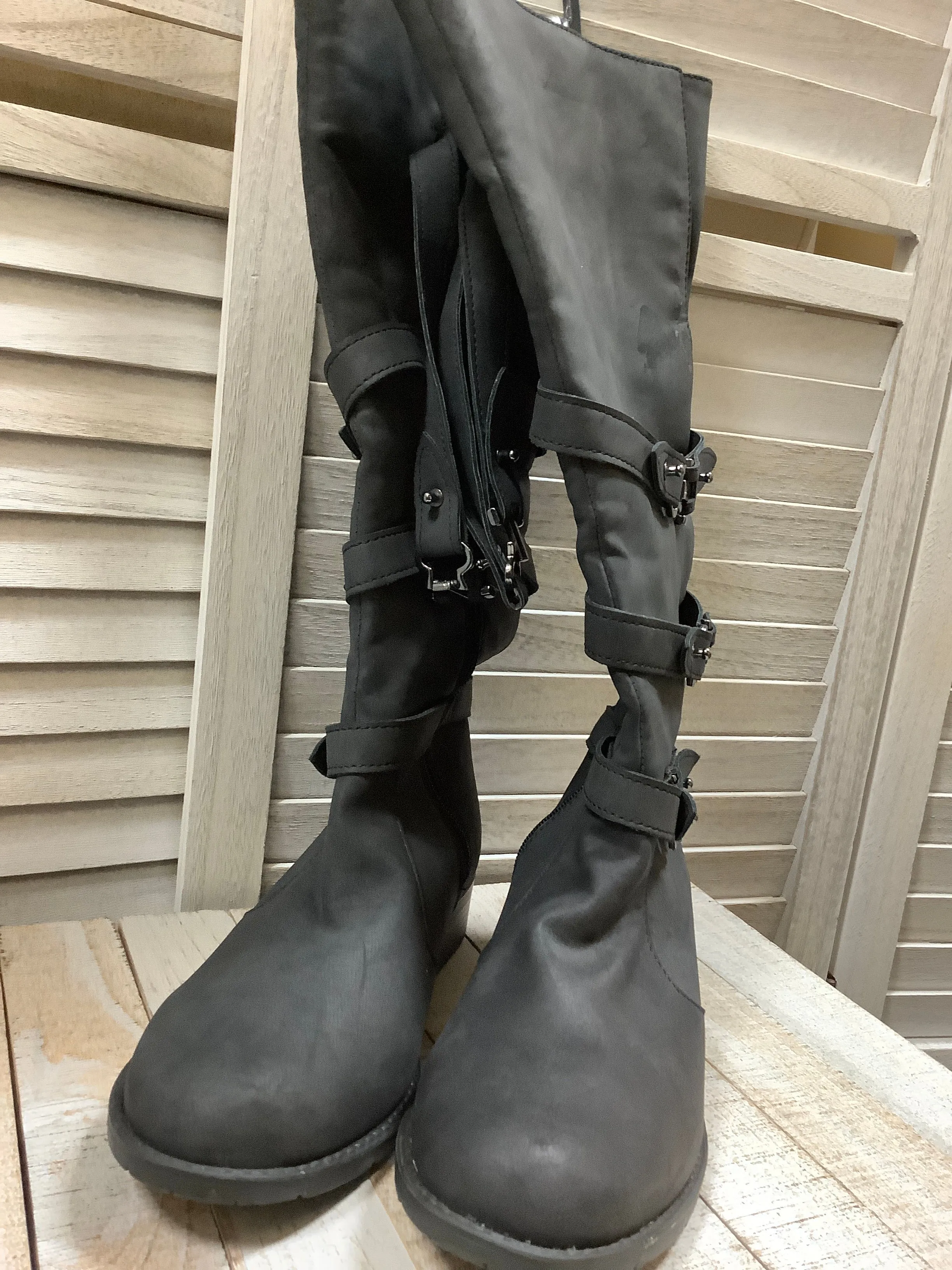 Boots Knee Heels By Clothes Mentor  Size: 9 Eco Material Snowy Path Slip Resistant