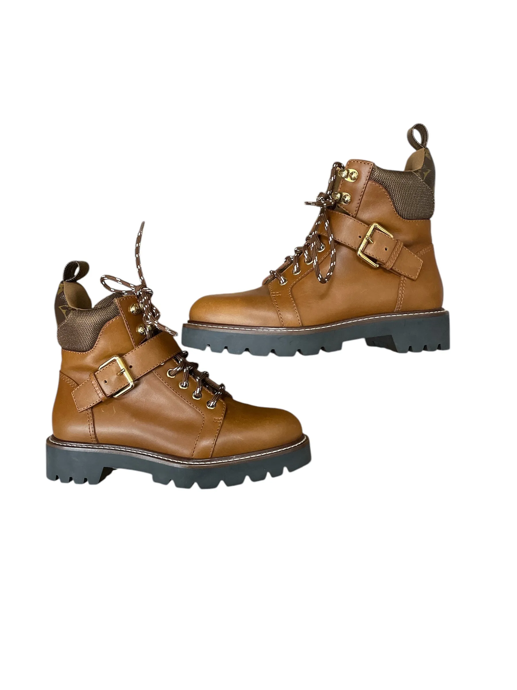 Anti Odor Busy Professionals Boots Luxury Designer By Louis Vuitton In Brown
