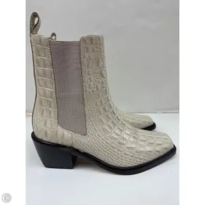 Ventilation Perforations Insulated Rainy Day Commuter Boots Western By Matisse In Cream, Size: 7