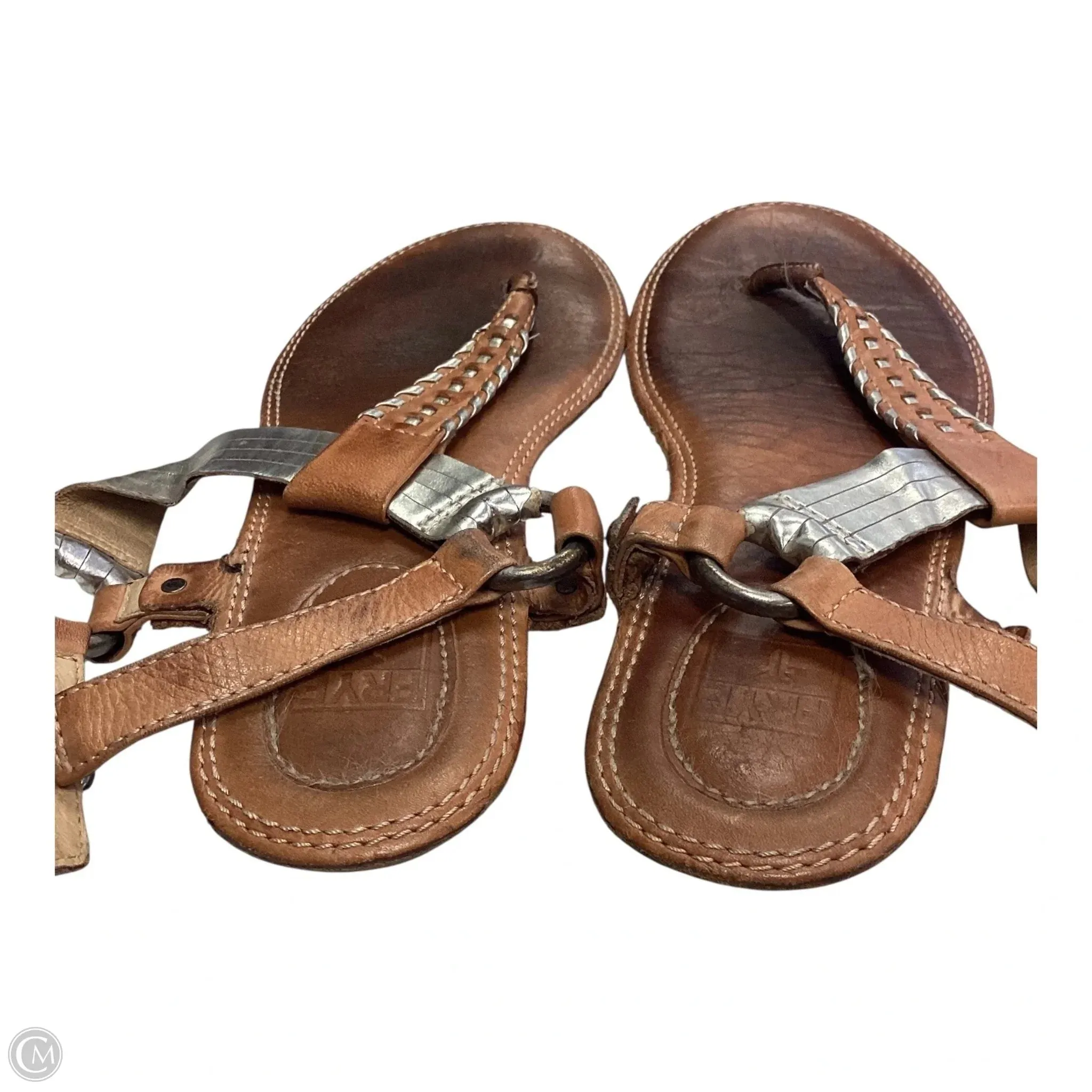 Sandals Designer By Frye In Silver & Tan, Size: 8 Pressure Relief Insoles Team Match