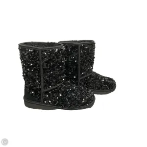 Earth Tone Gold Tone Boots Designer By Ugg In Black, Size: 6