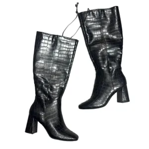 Seamless Style Industrial Site Boots Knee Heels By Forever 21 In Black, Size: 7