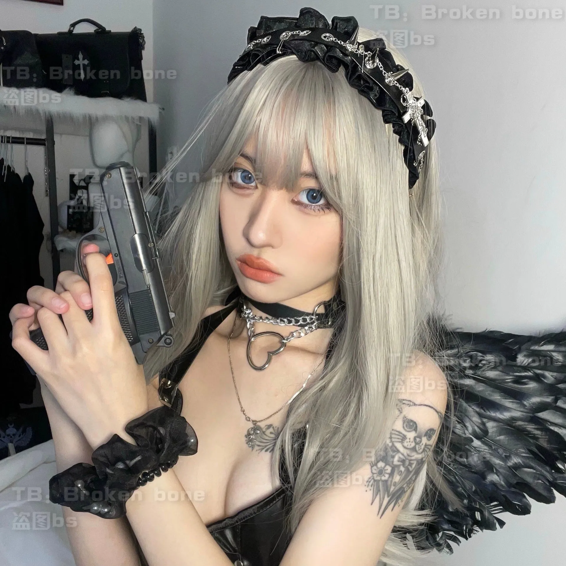Broken Bone~Gothic Lolita Headband Black Rivet Headwear