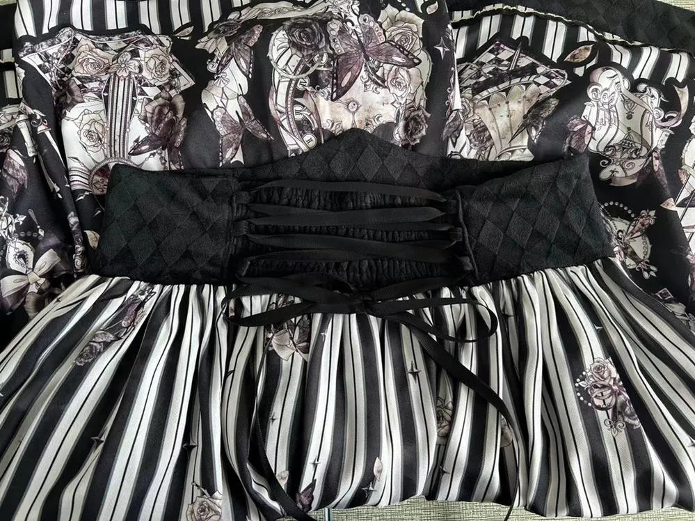(Buyforme)Little Bear~Gothic Lolita Black and White Striped JSK Set