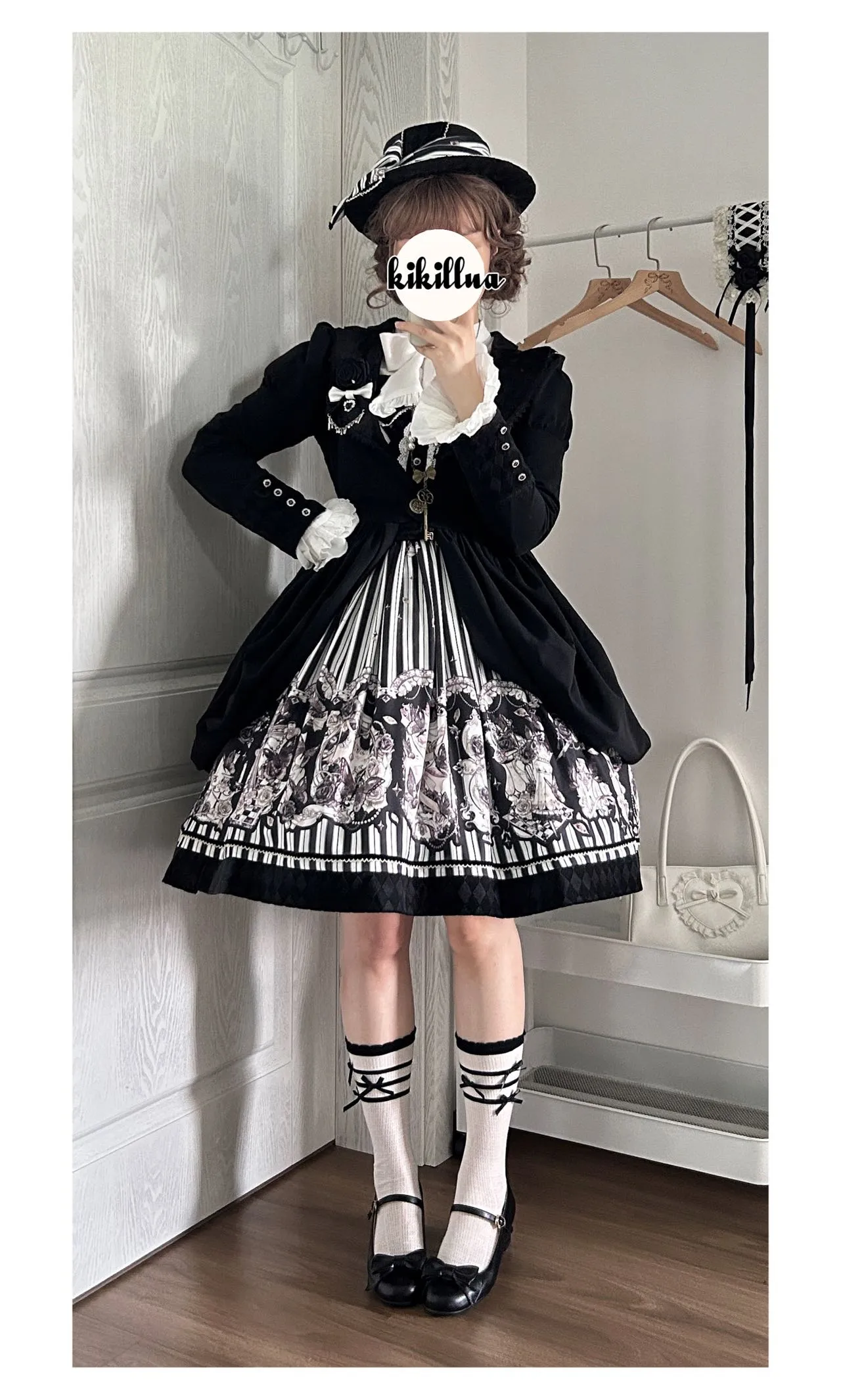 (Buyforme)Little Bear~Gothic Lolita Black and White Striped JSK Set