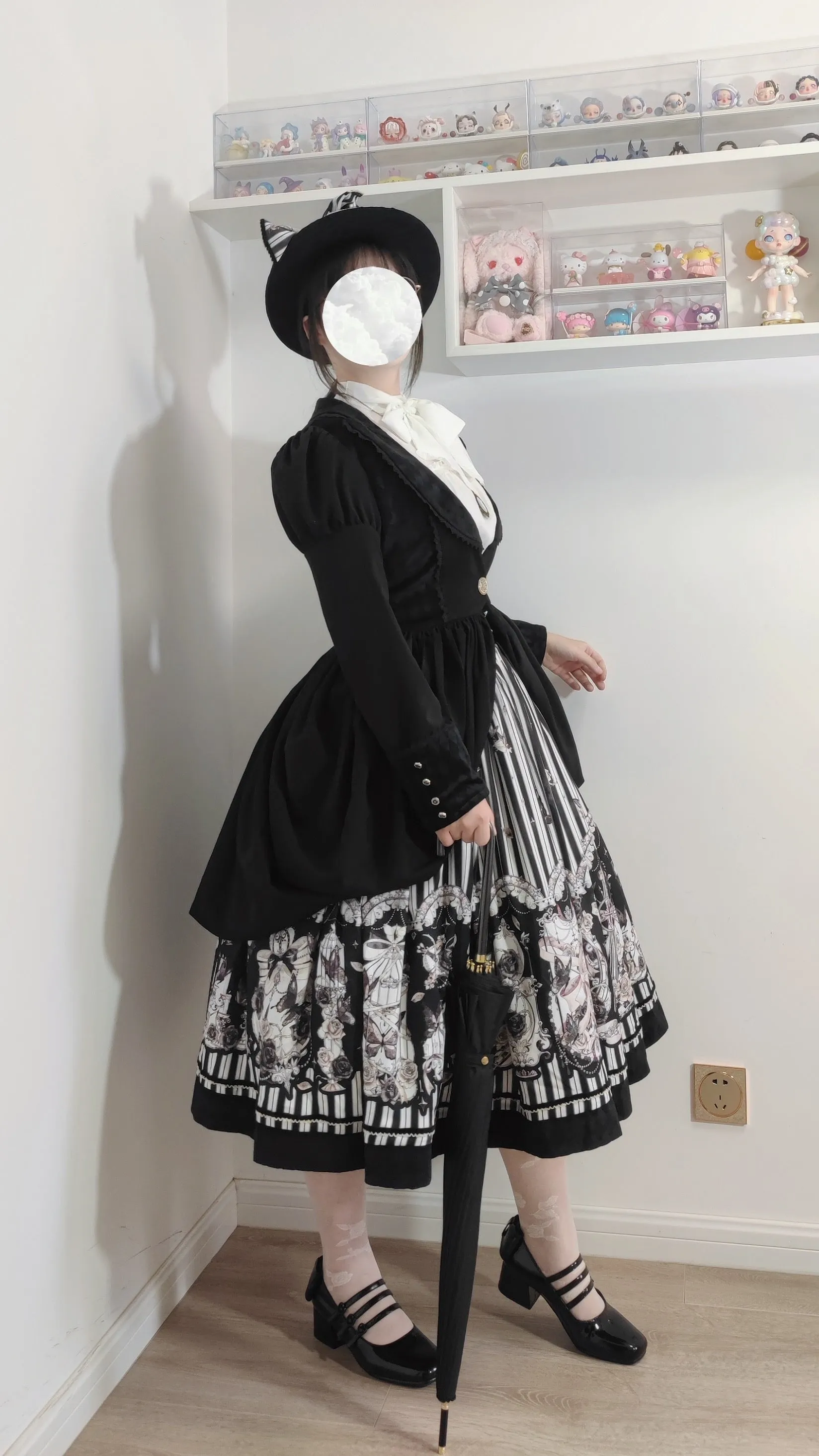 (Buyforme)Little Bear~Gothic Lolita Black and White Striped JSK Set