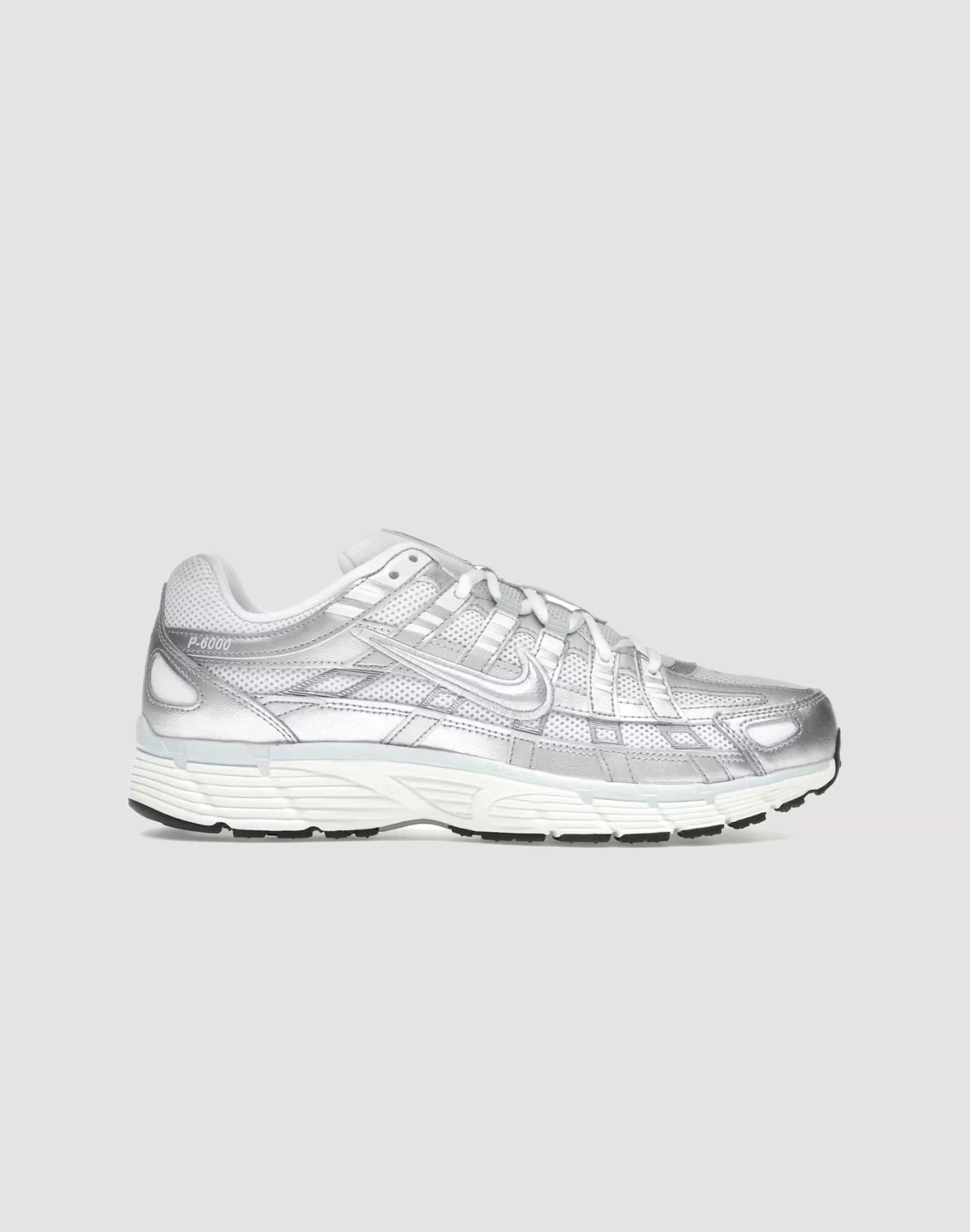 Nike P-6000 running for a way to stay resilient High Energy Return Cushioning