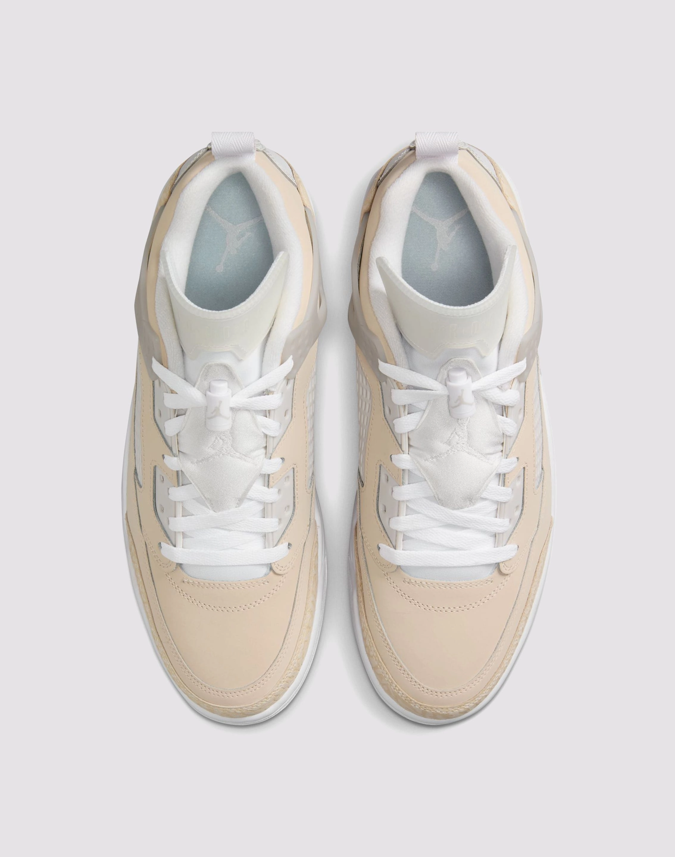 Jordan Spizike Low Wardrobe Base Stretchable Material