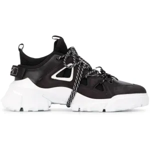 CHUNKY LACE-UP SNEAKERS