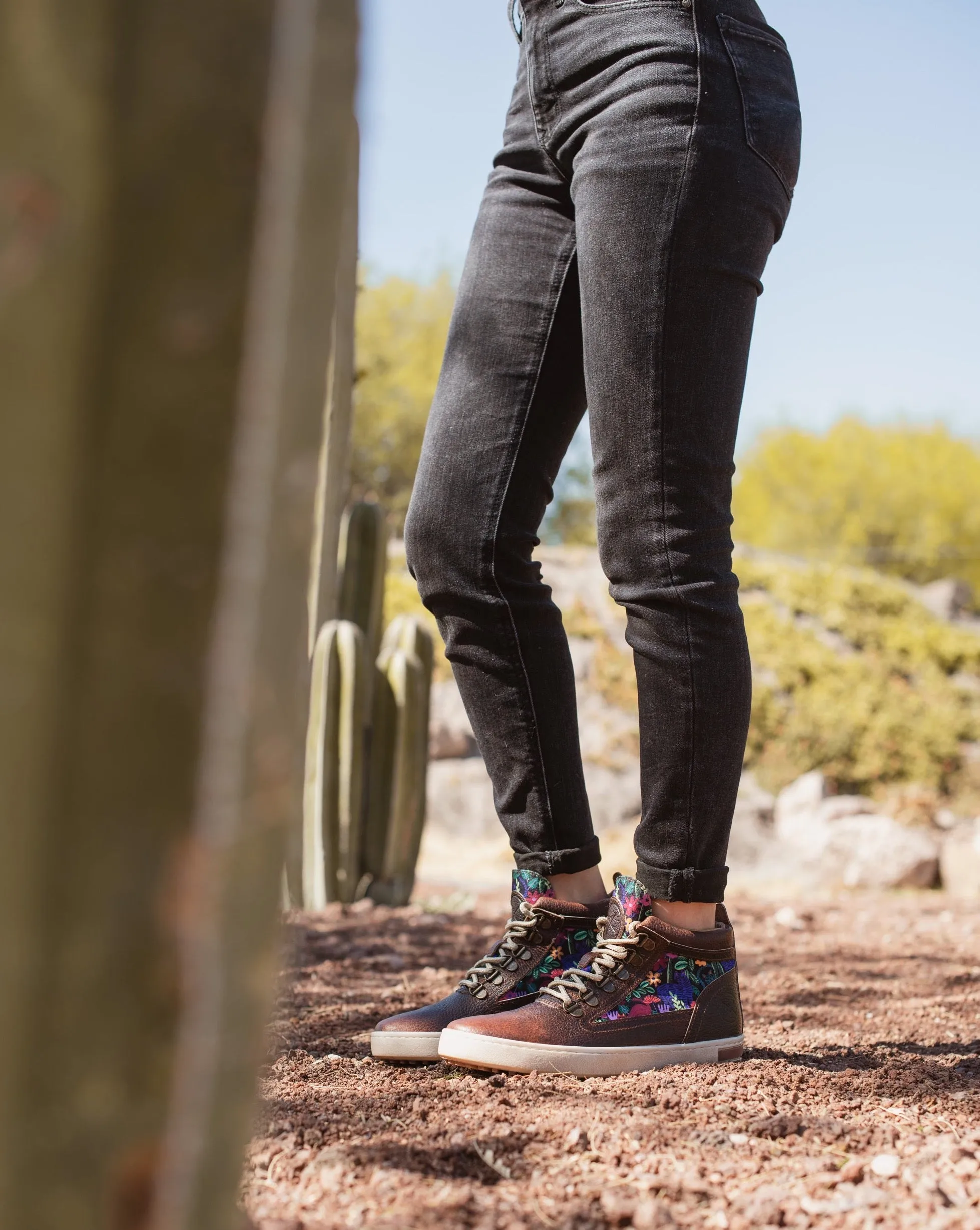 Sokoke Camping Boot Impact Resistant Stable Structure