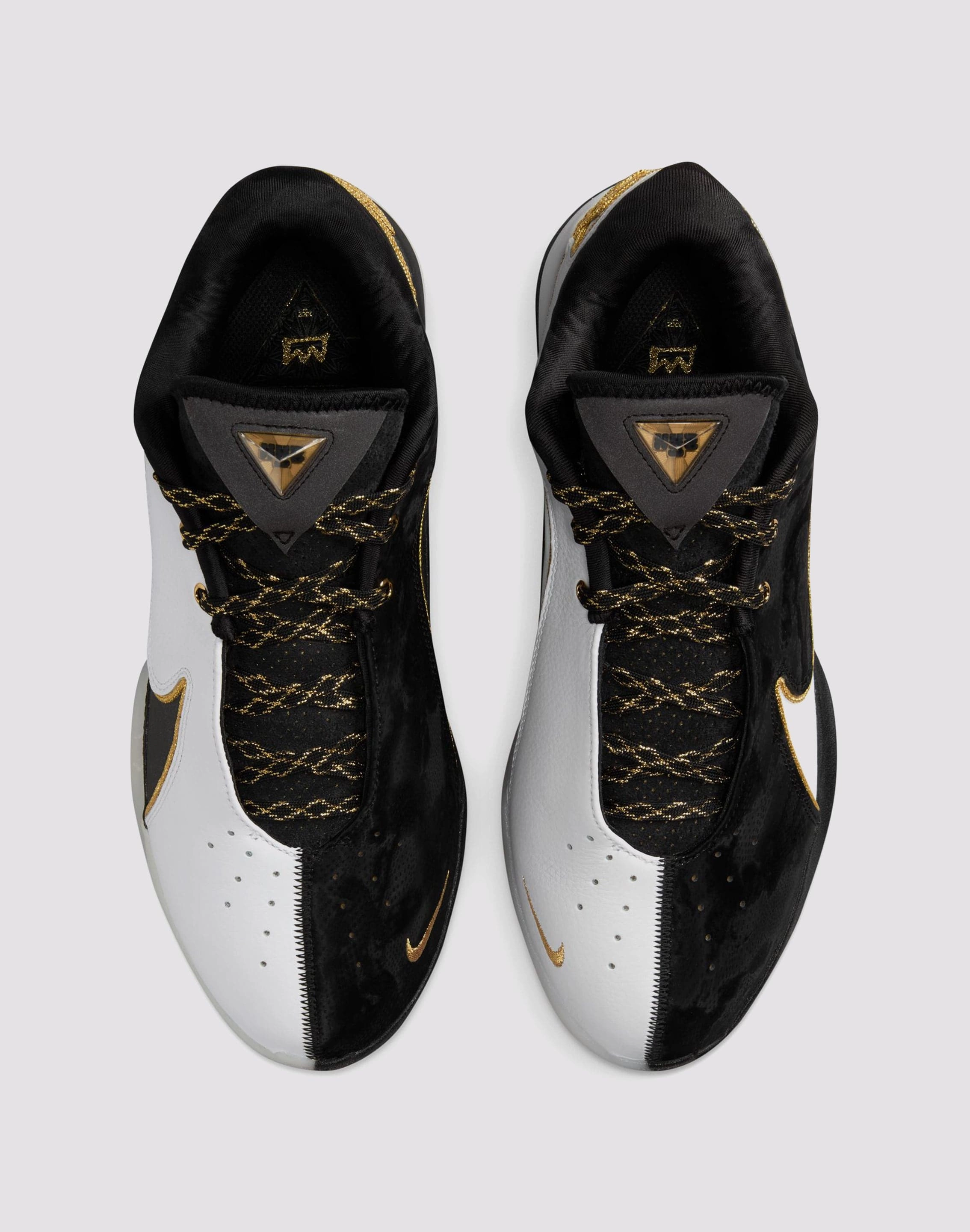 Street Cool Nike LeBron XXII "Mogul" Basketball