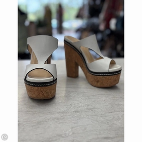 Dynamic Flex Grooves Ergonomic Footbed Shape Shoes Luxury Designer By Jimmy Choo In White, Size: 5