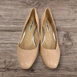 Shoes Designer By Karl Lagerfeld In Beige, Size: 10 Coastal vibe