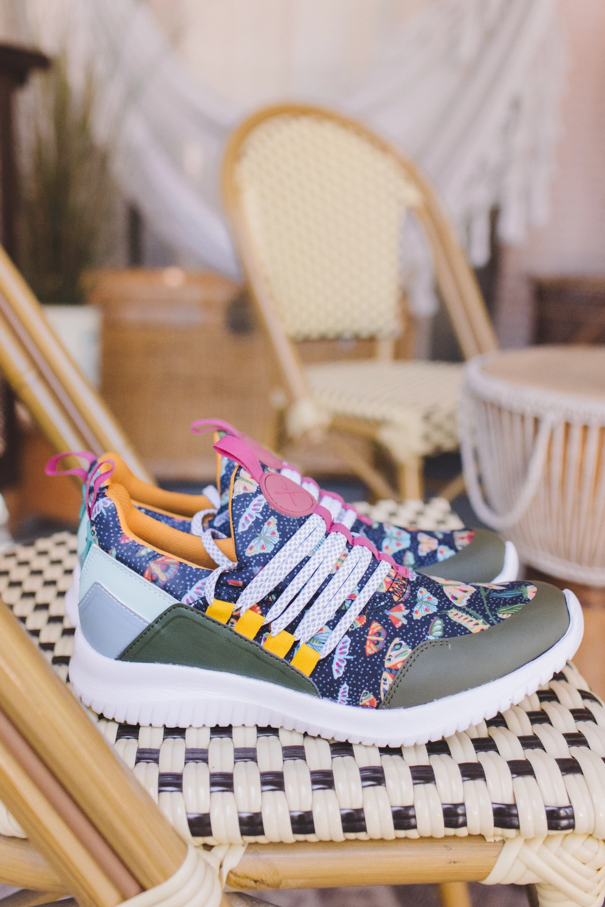 Flutterby Runner V.2 Everyday Sneakers Molded Heel Counter