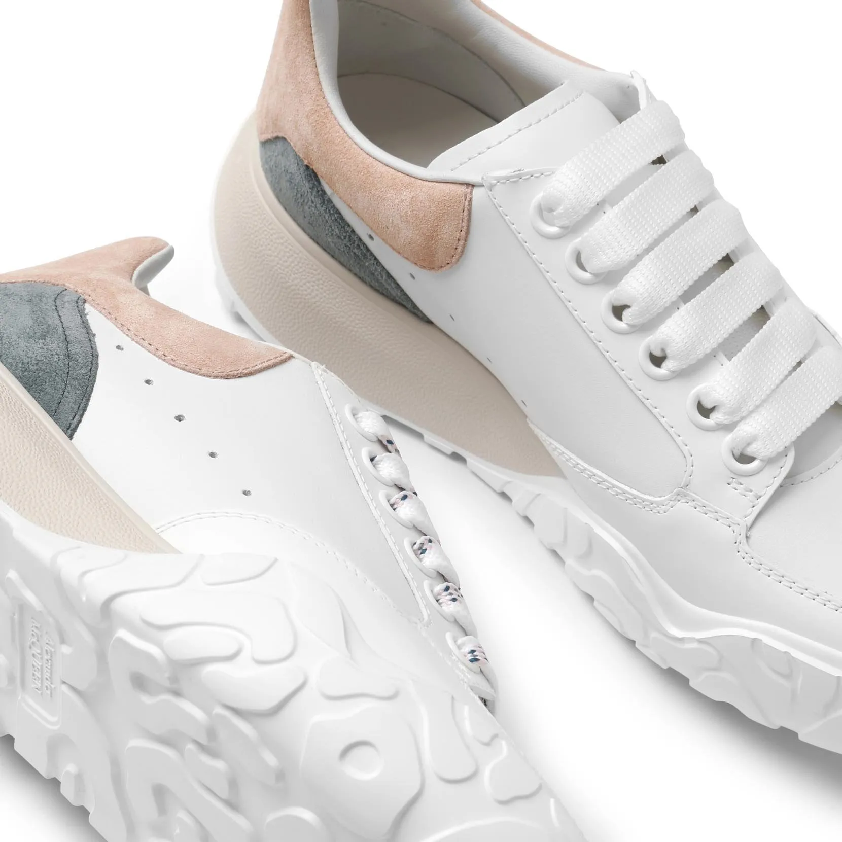 Court leather sneakers