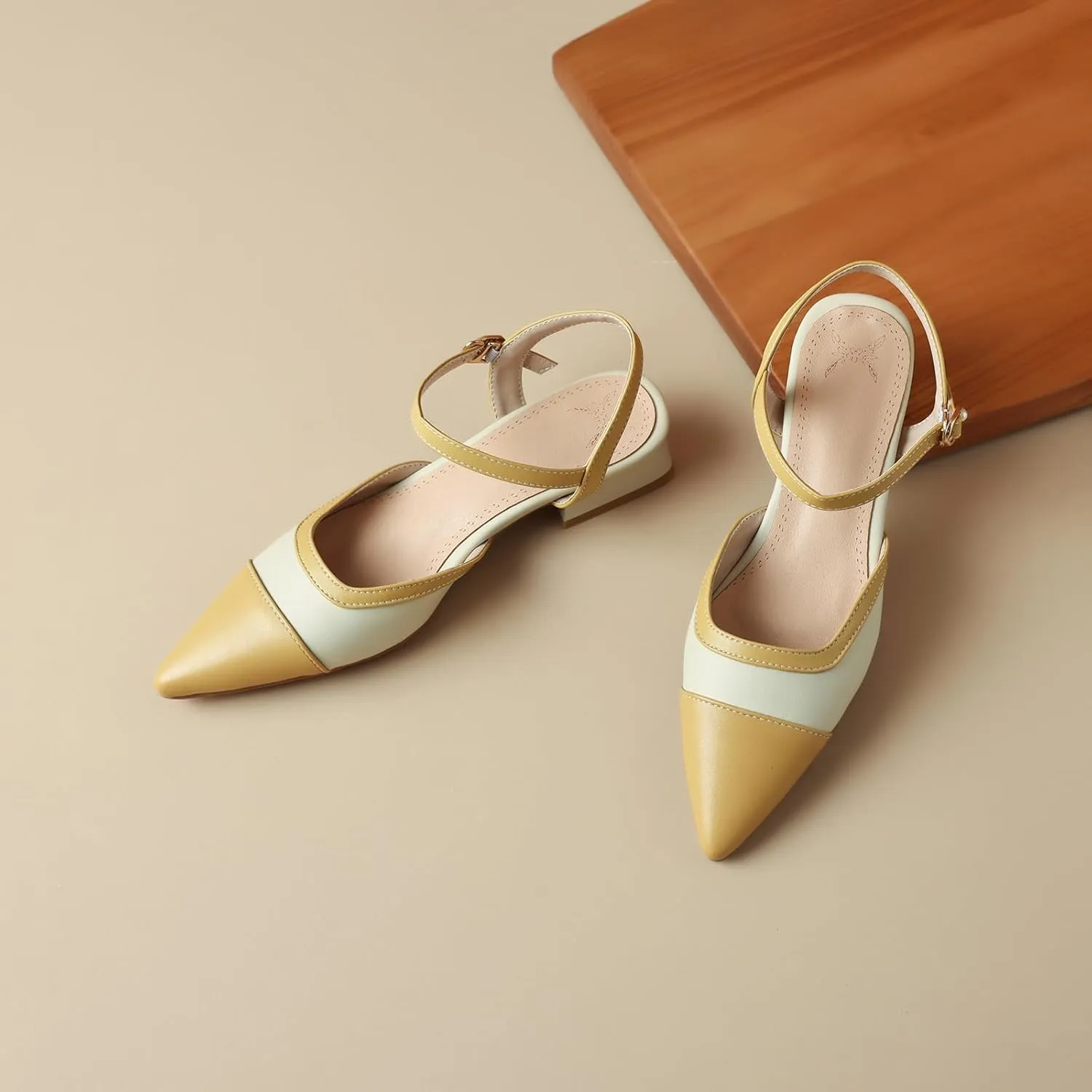 Cozivwaiy Vintage Shoes Two Tone Pumps Open Back Low Heels Dress Shoes Patchwork Pumps Cap Closed Toe Sandals Ankle Strap