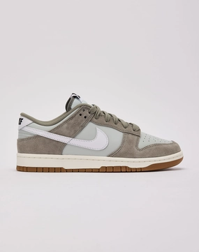 Lightweight Midsole Fantasy Path Nike  Dunk Low Retro SE