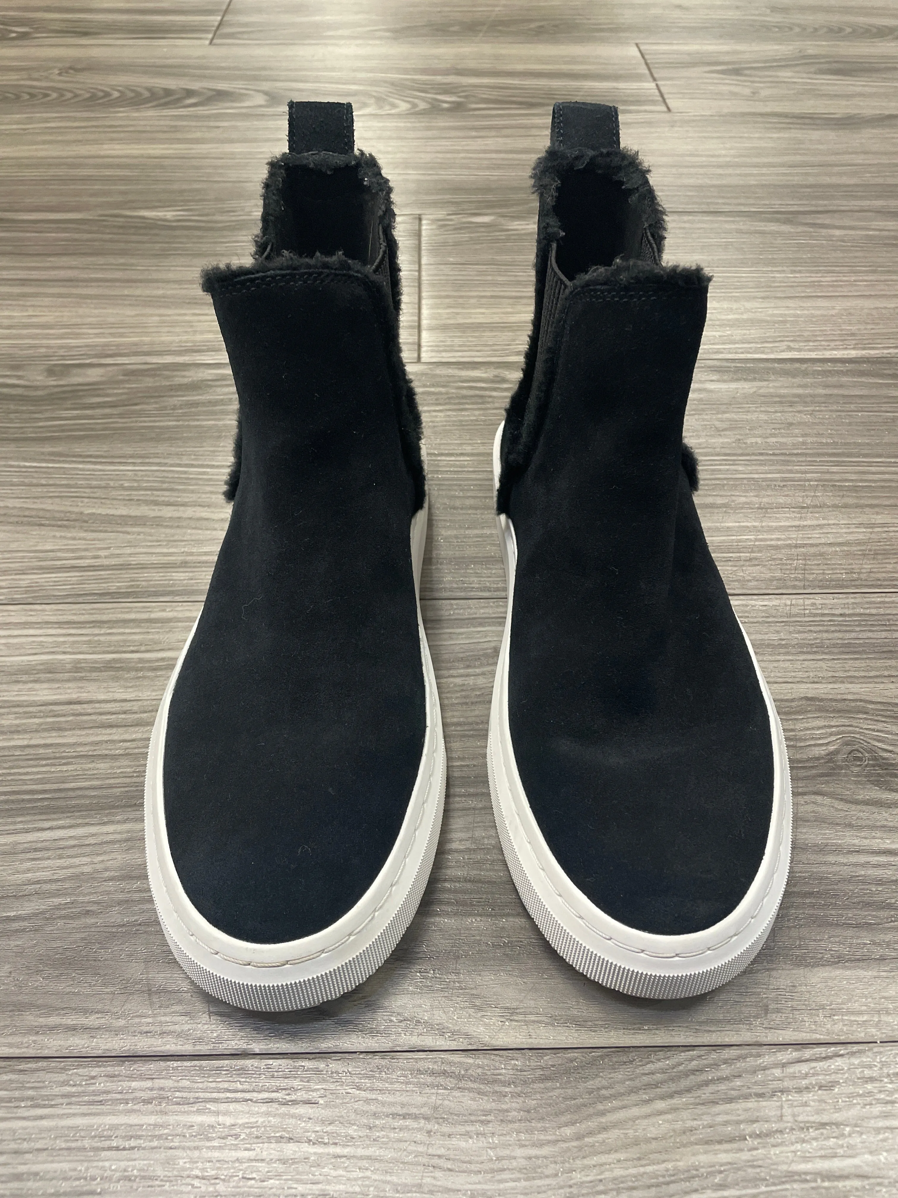 Boots Designer By Ugg In Black, Size: 8.5 Strong Step Green Core